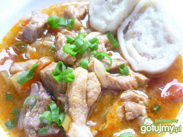 Łopatka w warzywach 