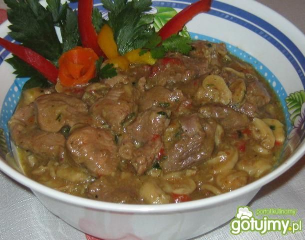 Łopatka z pieczarkami Łopatka z pieczarkami