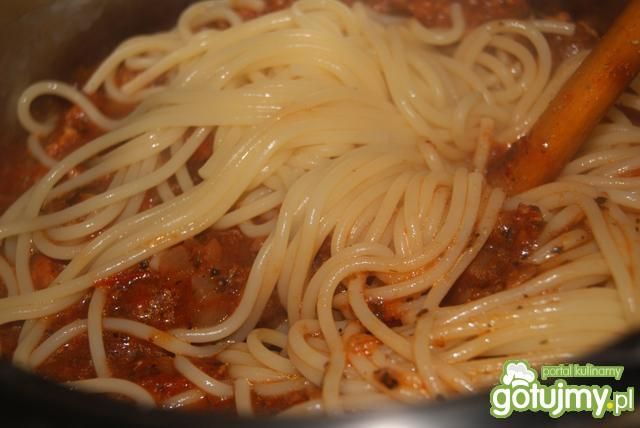 Łopatkowe spaghetti wg Buni