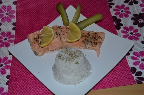 Łosoś na parze z parowaru Łosoś na parze z parowaru