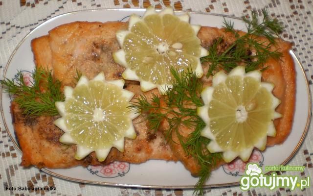 Łosoś smażony na maśle