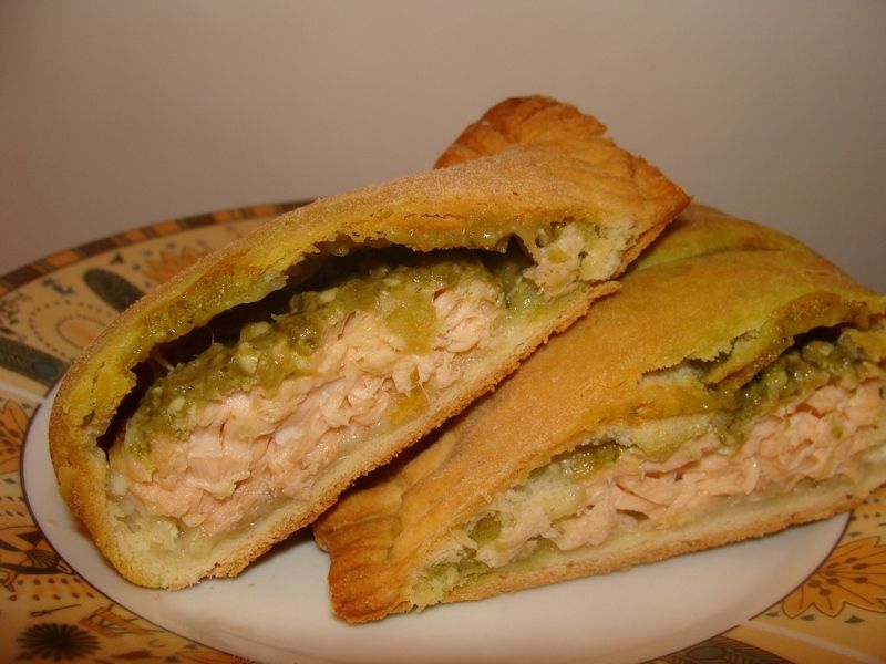 Łosoś w kruchym cieście z pesto Łosoś w kruchym cieście z pesto