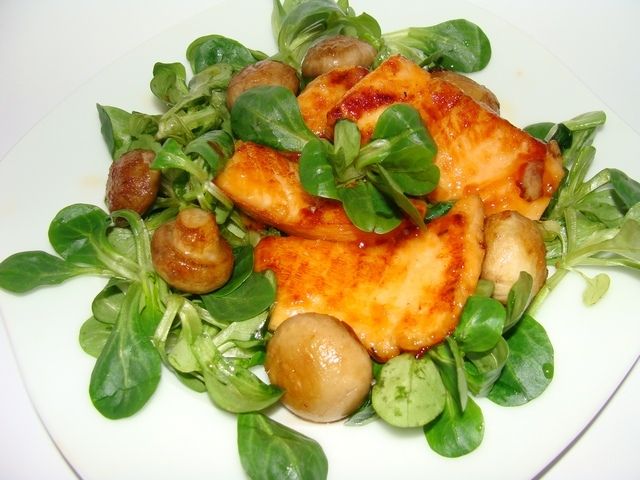 Łosoś w marynacie miodowej 