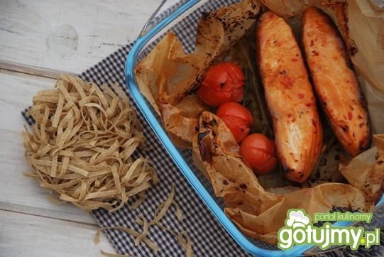 Łosoś w słodkim sosie chilli Łosoś w słodkim sosie chilli