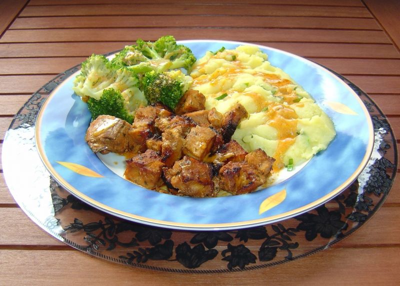 Łosoś w sosie miodowym - sriracha Łosoś w sosie miodowym - sriracha