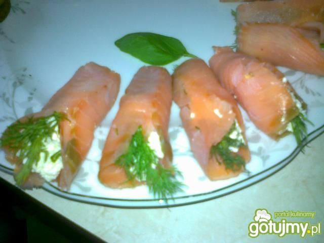 Łosoś z chrzanowym posmakiem Łosoś z chrzanowym posmakiem