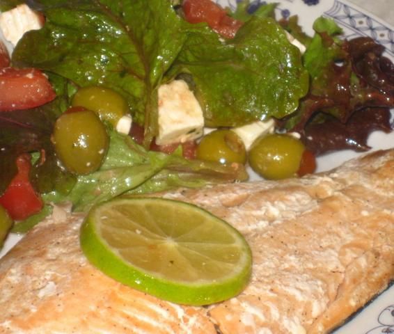 Losos z cytryna,sola i pieprzem