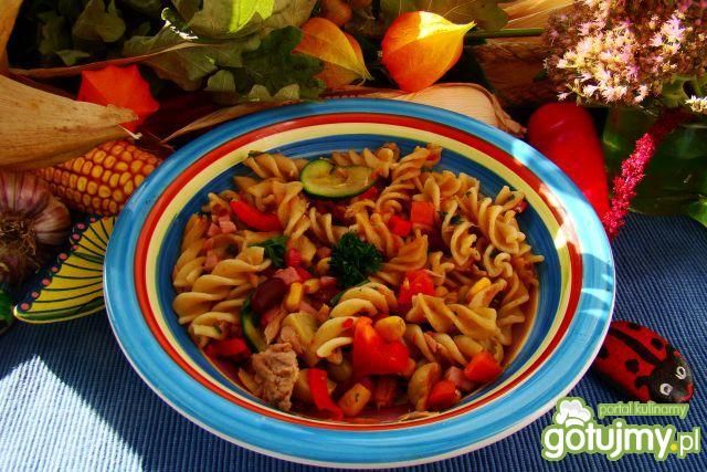 makaron 5 zbóż z tuńczykiem i szynką 