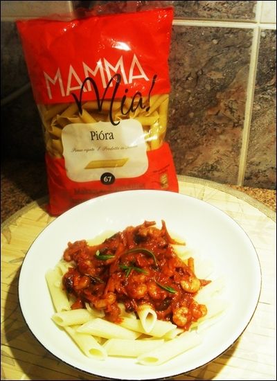 Makaron i krewetki w ostrym sosie orientalnym Makaron i krewetki w ostrym sosie orientalnym