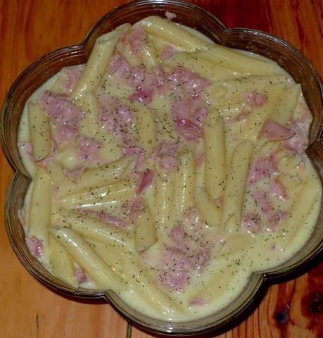 Makaron penne w sosie śmietanowym