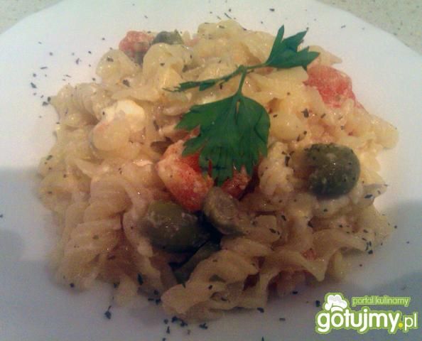 Makaron penne z serem feta