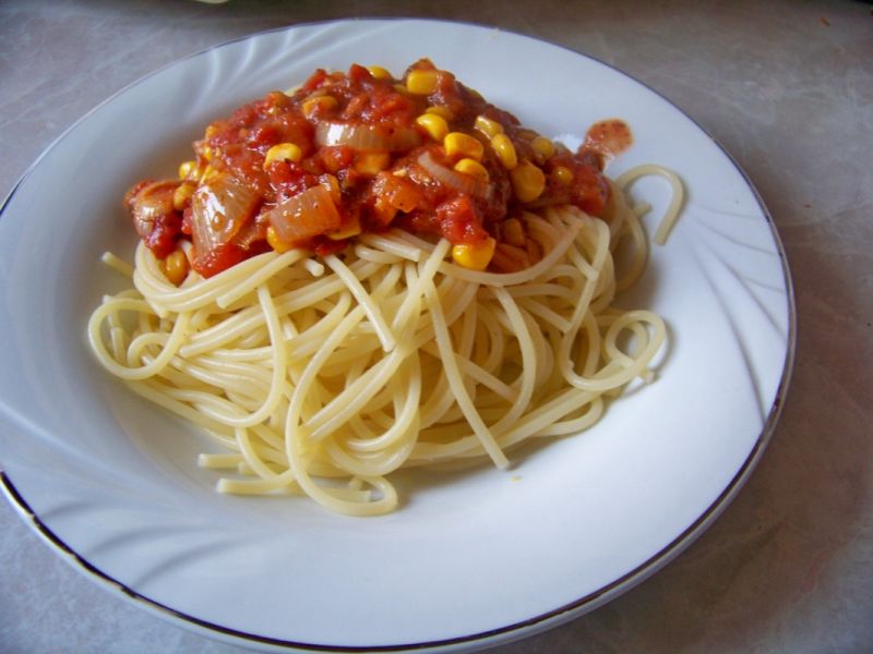 Makaron vege-meksykański 