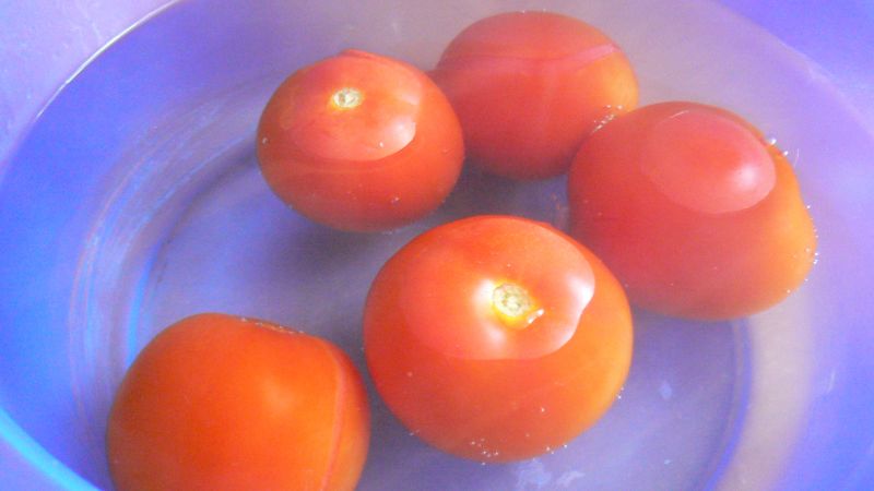Makaron w sosie pomidorowym