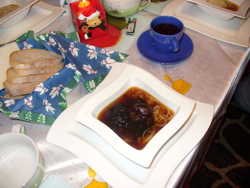 Makaron wigilijny z suszem owocowym Makaron wigilijny z suszem owocowym