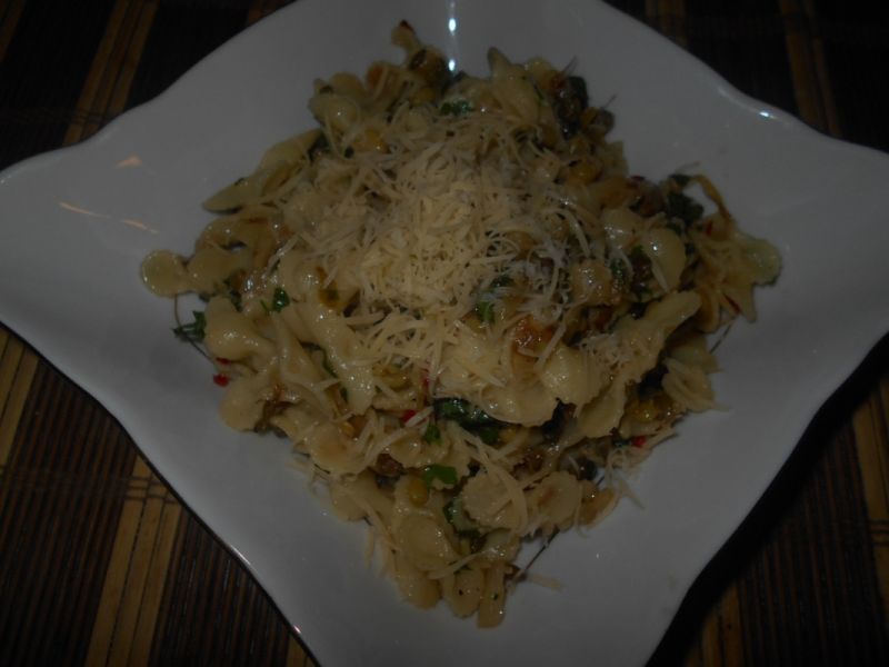 Makaron z kiełkami Makaron z kiełkami