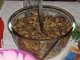 Makaron z makiem i bakaliami