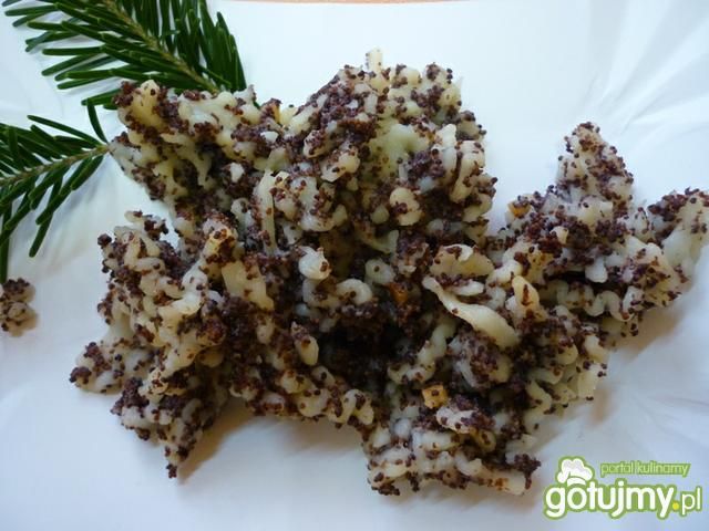 Makaron z makiem i miodem Makaron z makiem i miodem