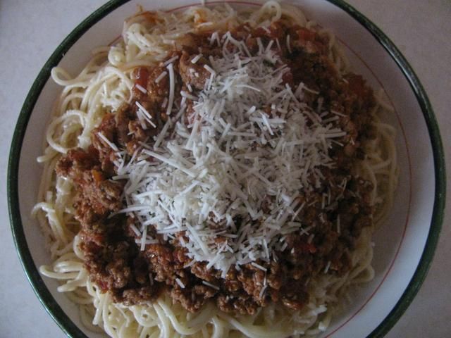 Makaron z miesem mielonym -bolonese Makaron z miesem mielonym -bolonese