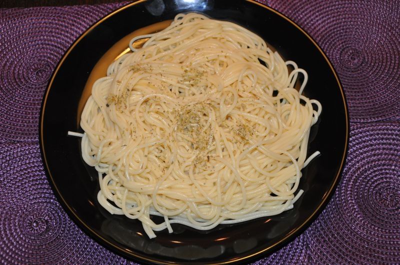 Makaron z oregano i oliwą