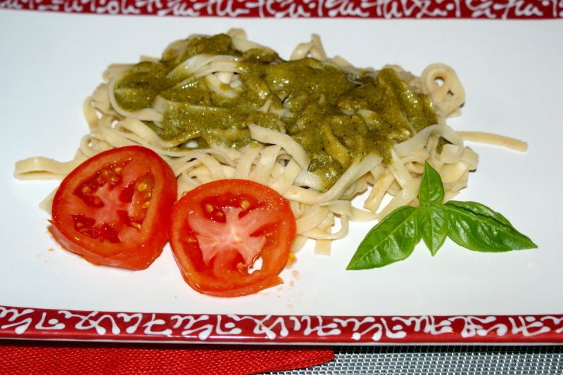 Makaron z pesto Makaron z pesto