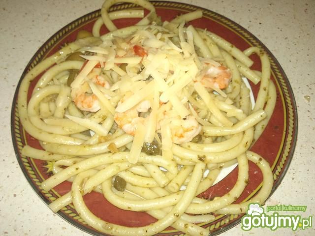 Makaron z pesto i krewetkami Makaron z pesto i krewetkami