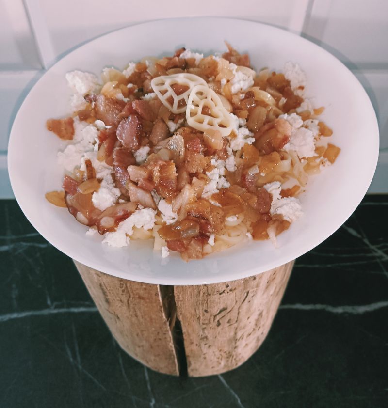 Makaron z serem i boczkiem