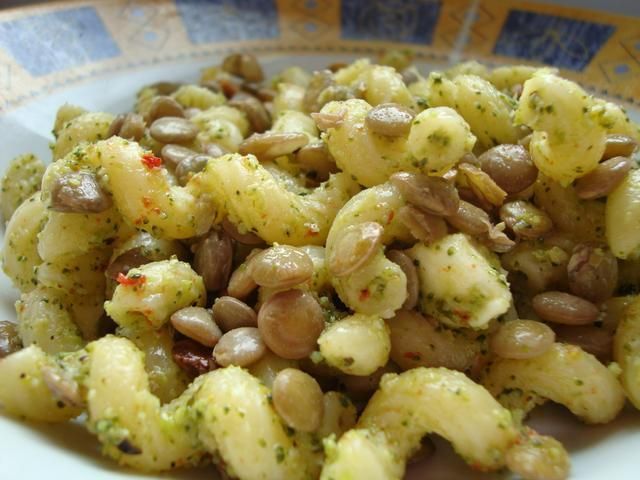 Makaron z soczewicą i mozzarellą Makaron z soczewicą i mozzarellą