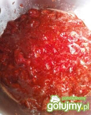 Makaron z sosem truskawkowym 3