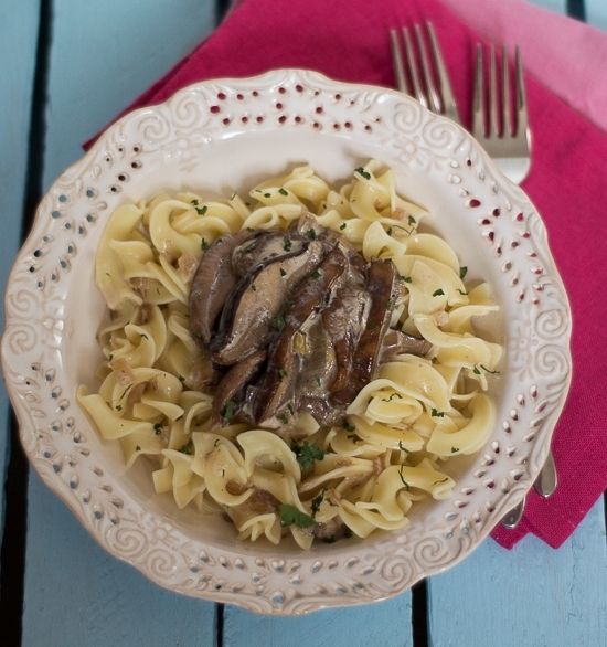 Makaron z sosem ze świeżych podgrzybków