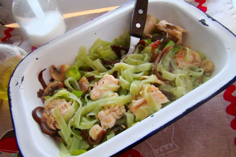 Makaron z tapioką i grzybami 