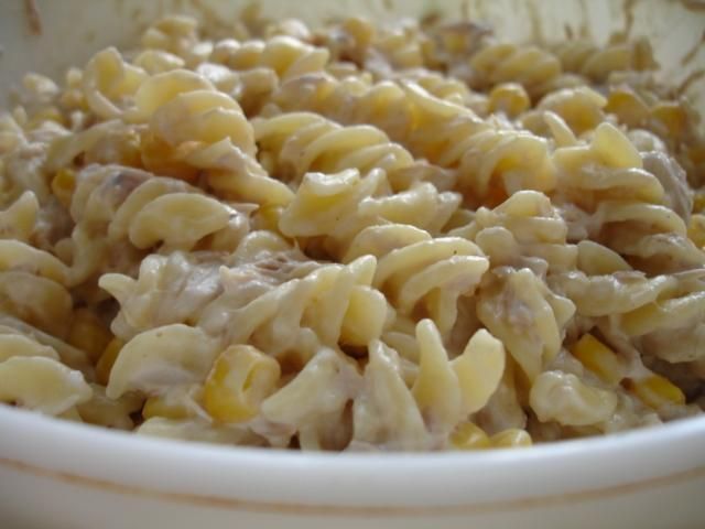 Makaron z tuńczykiem