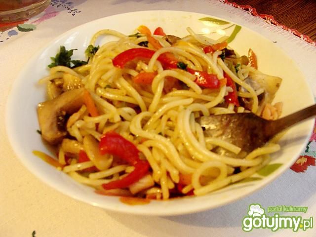 Makaron z warzywami 