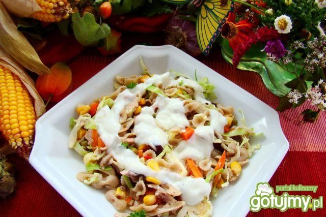 Makaron z warzywami z sosem czonkowym  Makaron z warzywami z sosem czonkowym