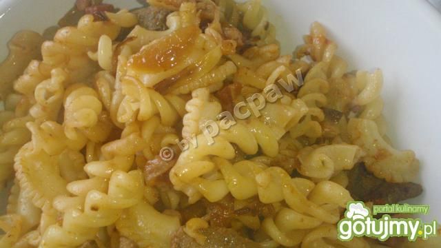 Makaron z wieprzowiną teriyaki Makaron z wieprzowiną teriyaki