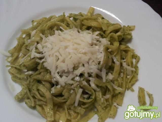 Makaron z zielonym pesto Makaron z zielonym pesto