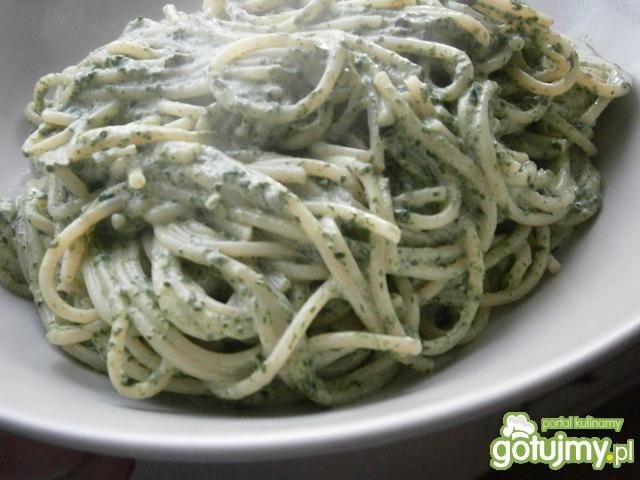 Makaron ze szpinakiem i mascarpone Makaron ze szpinakiem i mascarpone