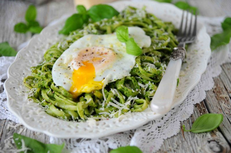 Makaron ze szpinakowym pesto  Makaron ze szpinakowym pesto