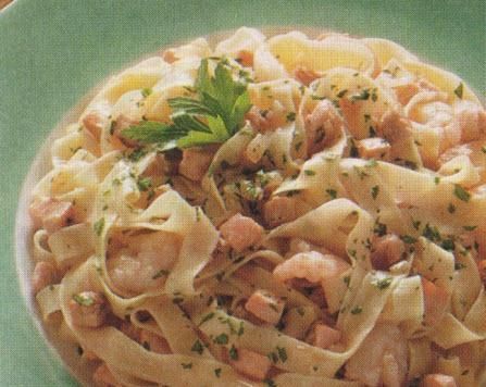 makaron żytni z krewetkami z soczewica