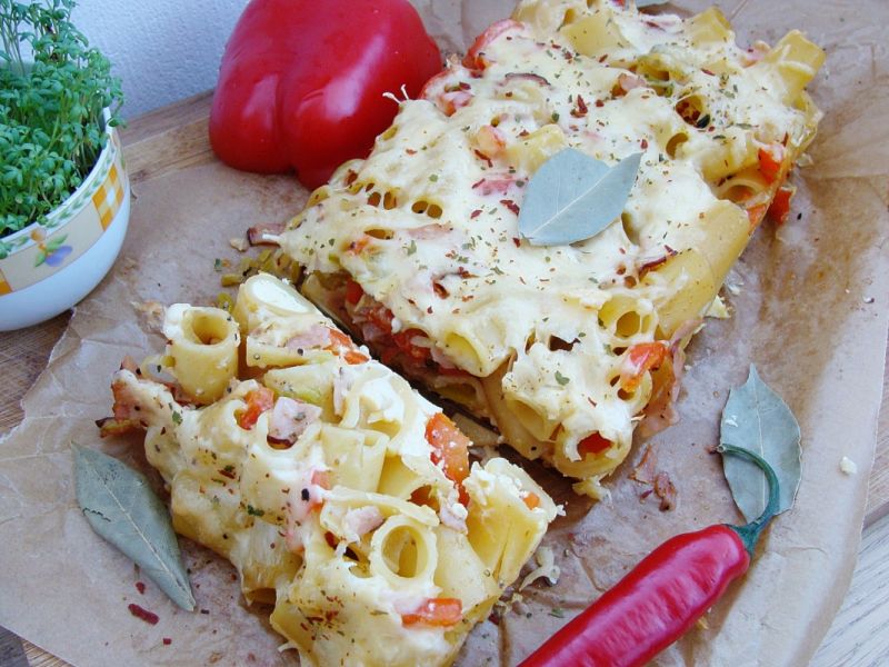 Makaronowa pieczeń Makaronowa pieczeń