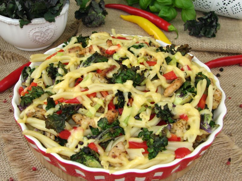 Makaronowa zapiekanka z karelosse