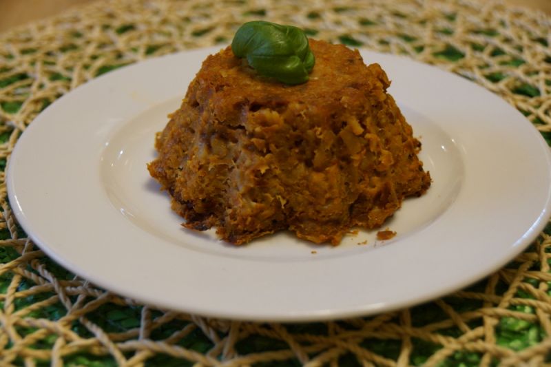 Makaronowe mini paszteciki pomidorowe  Makaronowe mini paszteciki pomidorowe