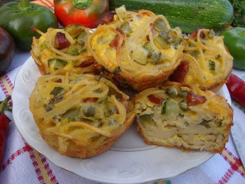 Makaronowe muffinki Makaronowe muffinki