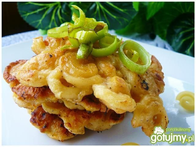 Makaronowe placuszki z warzywami