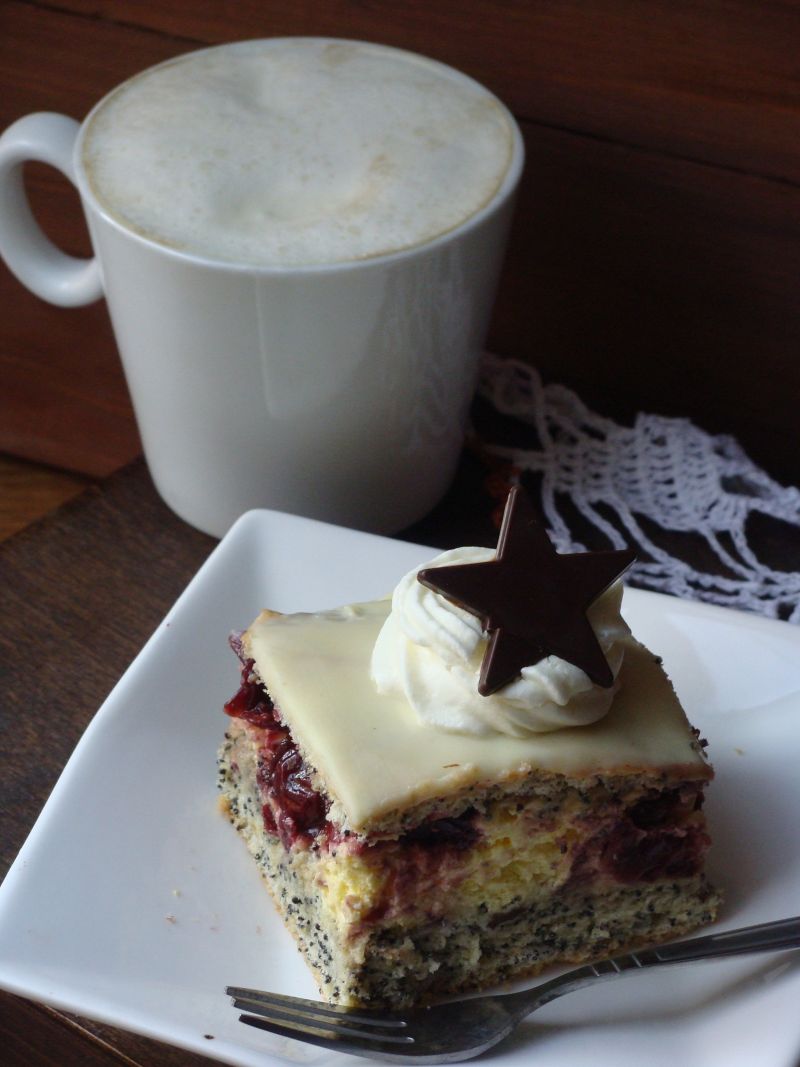 Makowe torciki z kremem