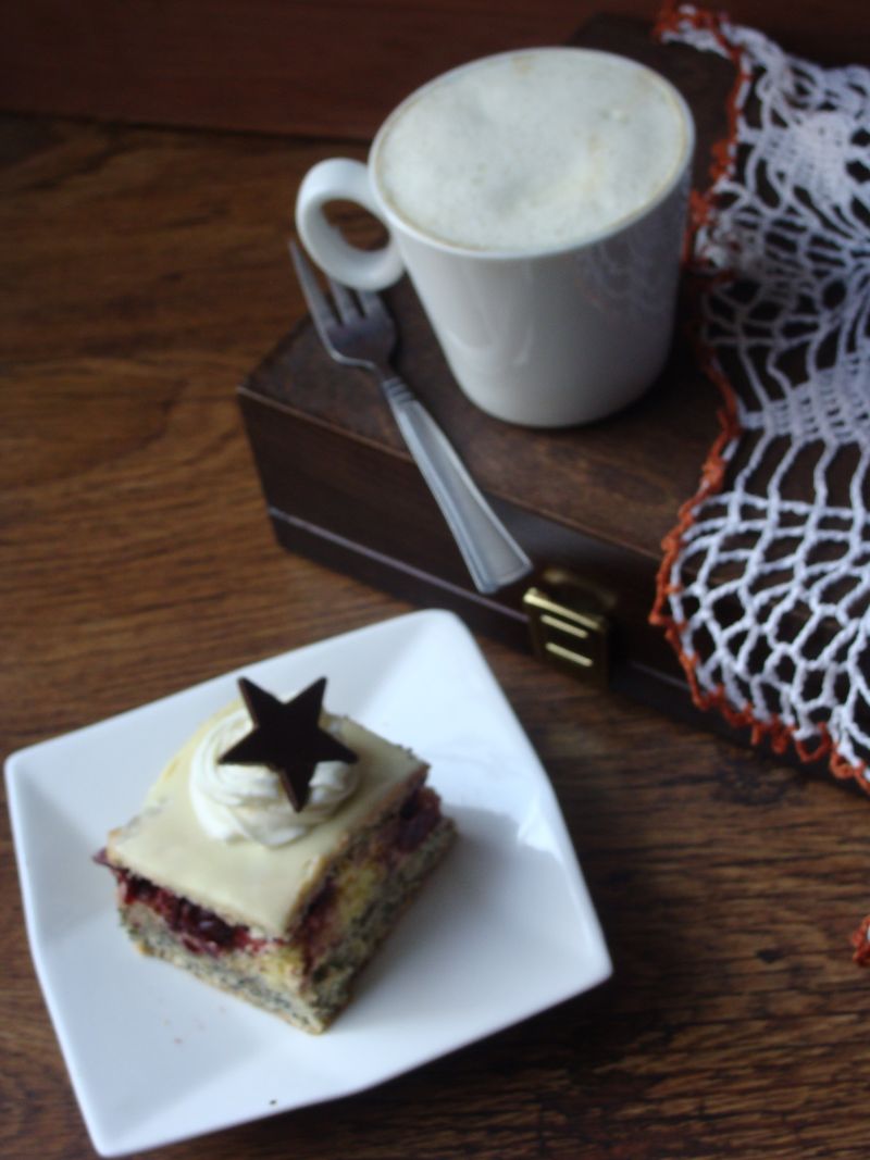 Makowe torciki z kremem