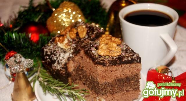 Makowiec na piernikowym biszkopcie