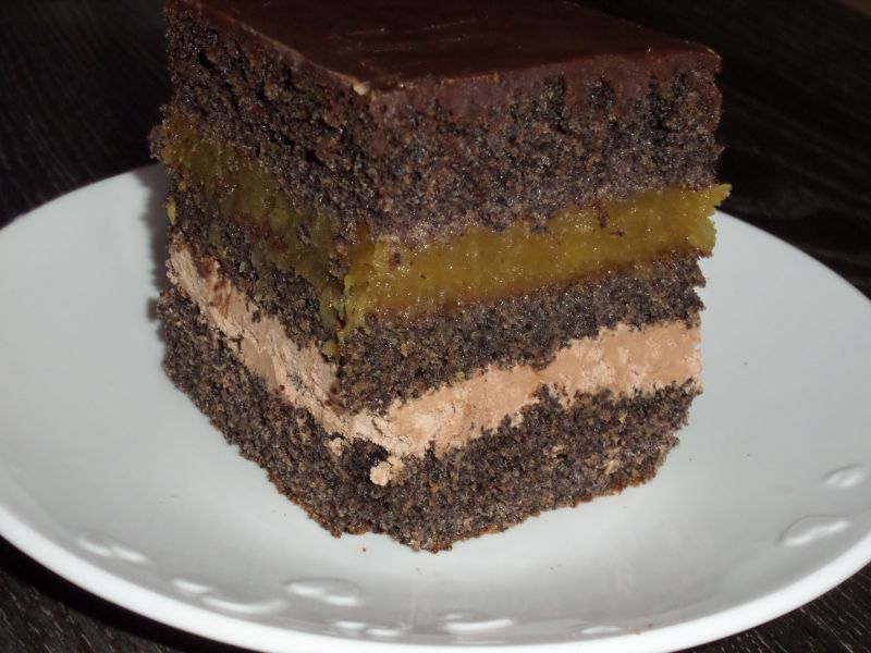 Makowiec przekładany Makowiec przekładany