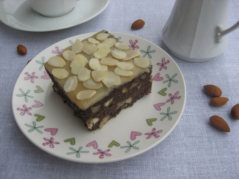 Makowiec z bakaliami