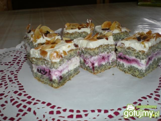 Makowiec z masą serową Makowiec z masą serową