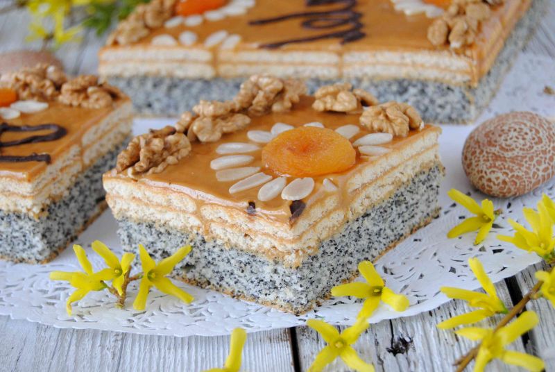 Makowo- kajmakowy mazurek Makowo- kajmakowy mazurek